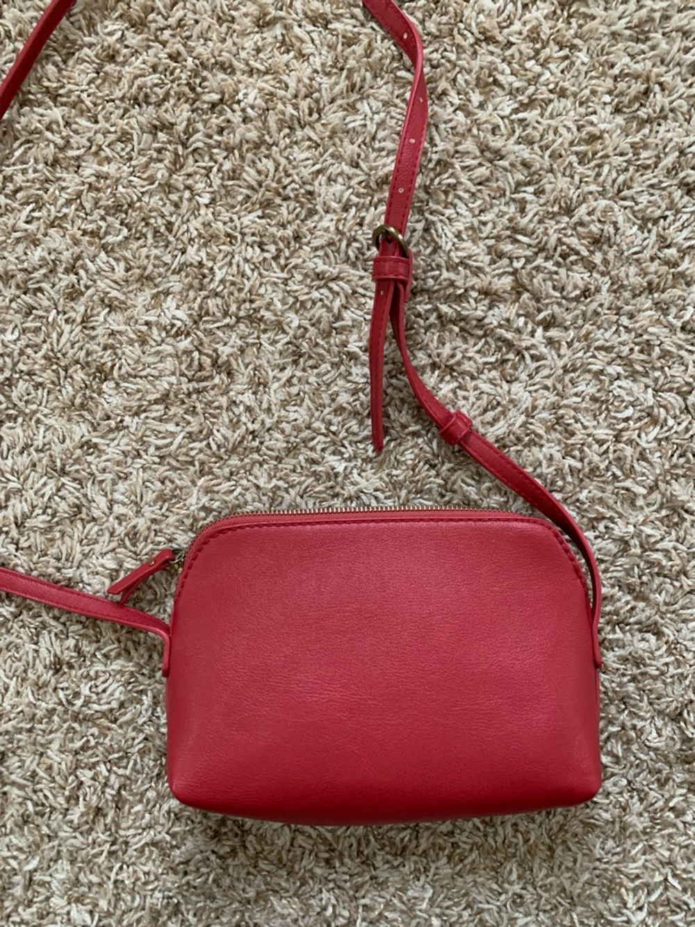 Universal Thread Cherry Red Faux Leather Crossbody Long Strap Mini Bag - Picture 4 of 7